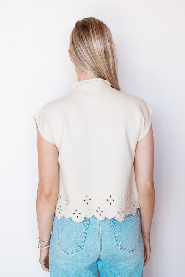 LACE BORDER SWEATER TOP