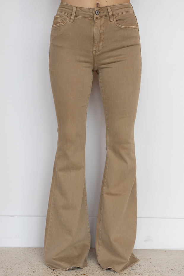 LAINEY HR SUPER FLARE JEAN