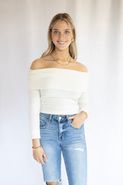 FINN OFF SHOULDER SWEATER