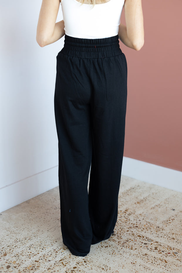 LUCY LOOSE LOUNGE PANTS
