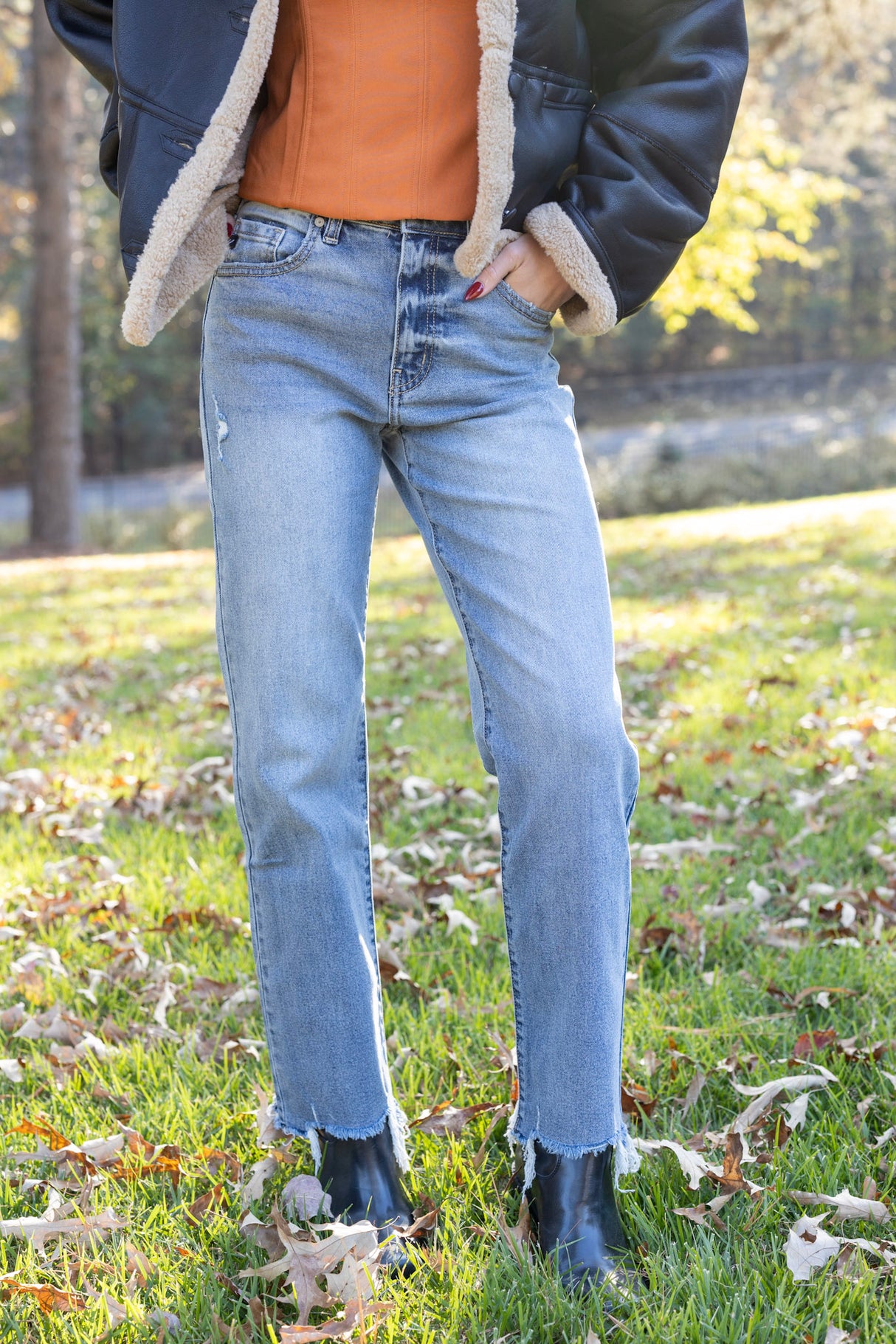 HIGH RISE SLIM WIDE LEG JEAN