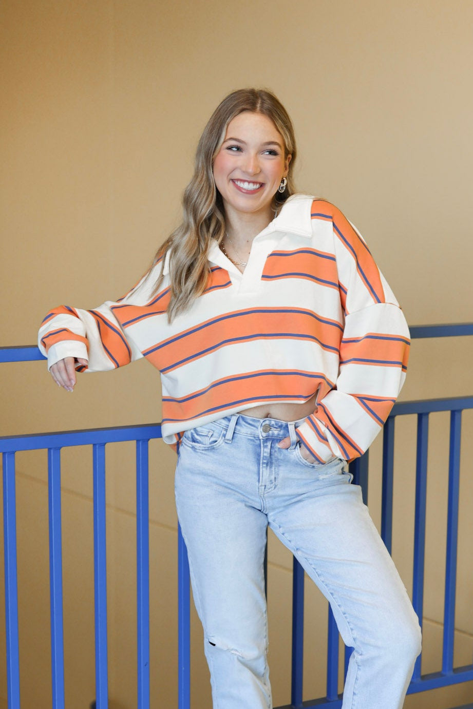 CONTRAST STRIPE COLLAR TUNIC