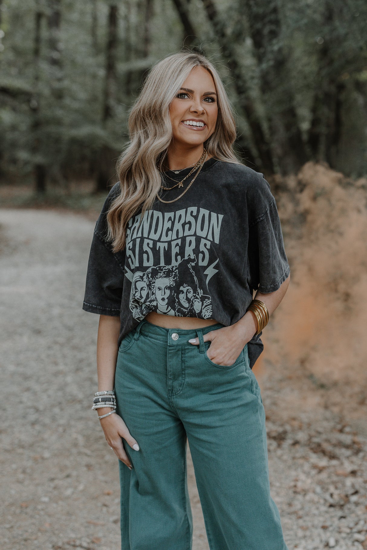 SANDERSON SISTER BAND TEE