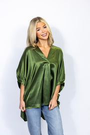 ALURE SHIMMER VNECK TOP