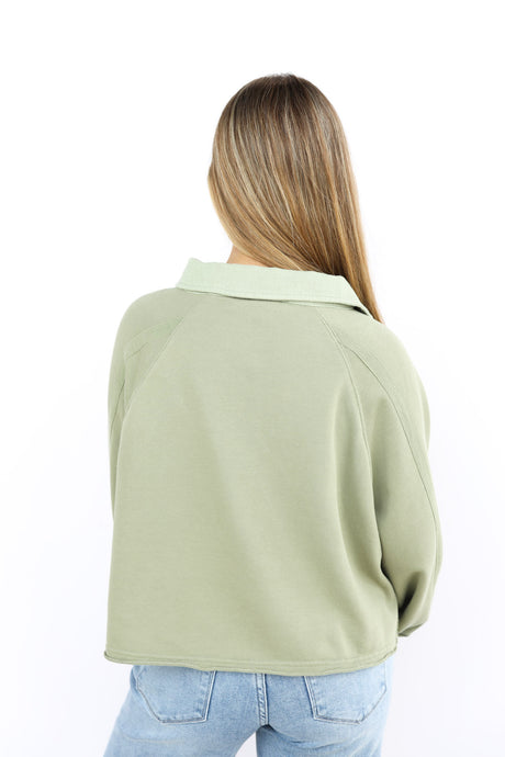 WASHED TERRY COLLARED TOP