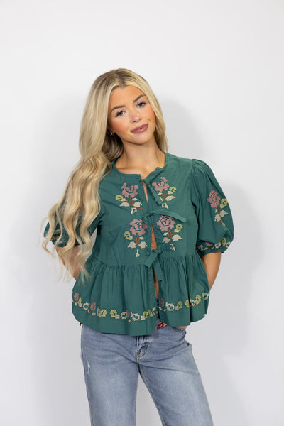 EMBROIDERED PUFF SLEEVE TOP