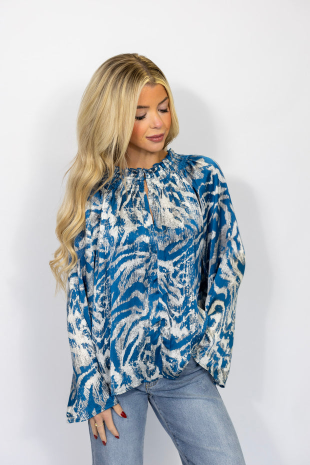 MONICA BOLD SHOULDER BLOUSE