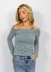 FITTED OFF SHOULDER TOP