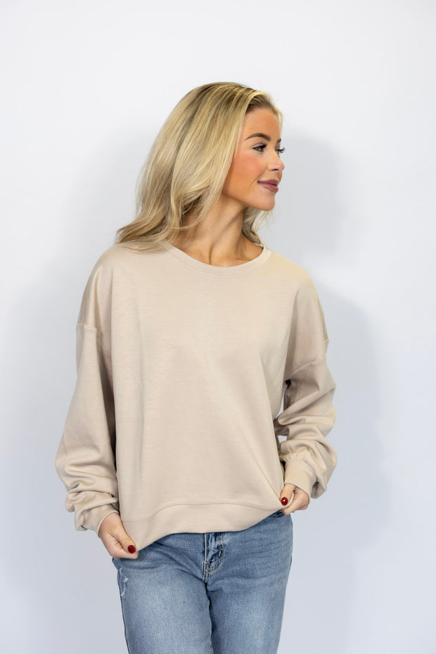 WISHFUL STAPLE SWEATER