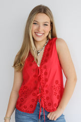 EYELET LASER VEST
