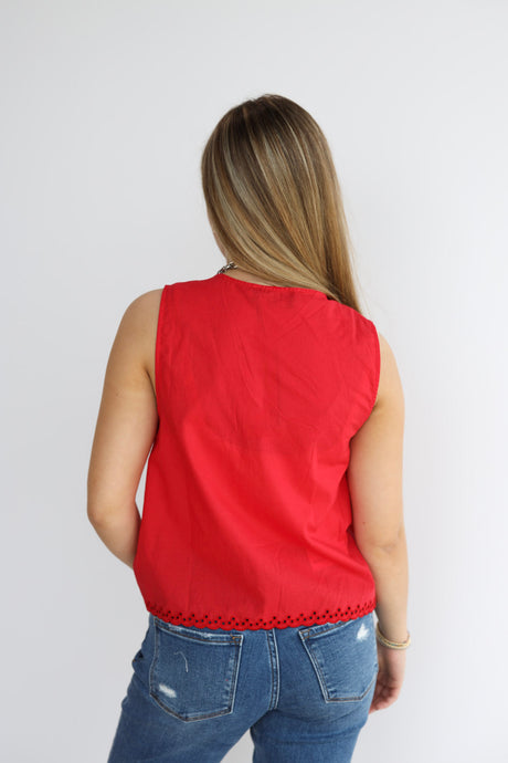 EYELET LASER VEST