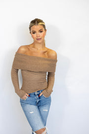 FINN OFF SHOULDER SWEATER