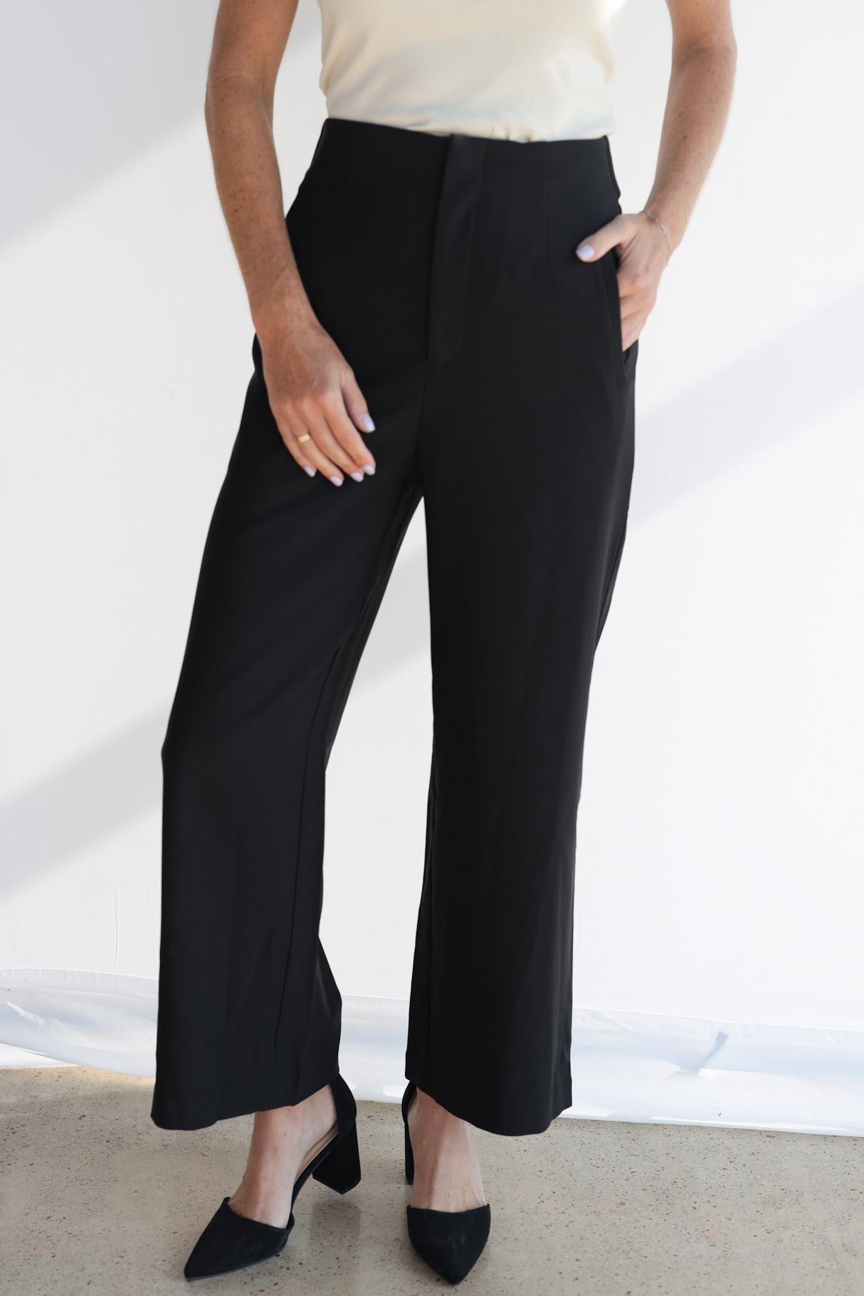 GO TO WIDE PANTS