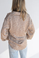 ANIMAL BUTTON TOP