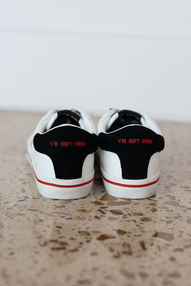 NEXT SNEAKER