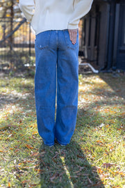 SUPER BAGGED HIGH RISE JEAN