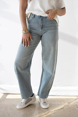 RELAXED FIT BARREL JEAN