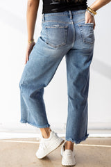 ESSENTIAL HIGH RISE CROP WIDE JEAN