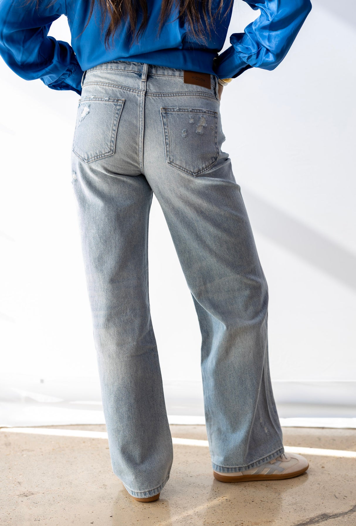 LOGAN DAD STANDARD HEM JEAN