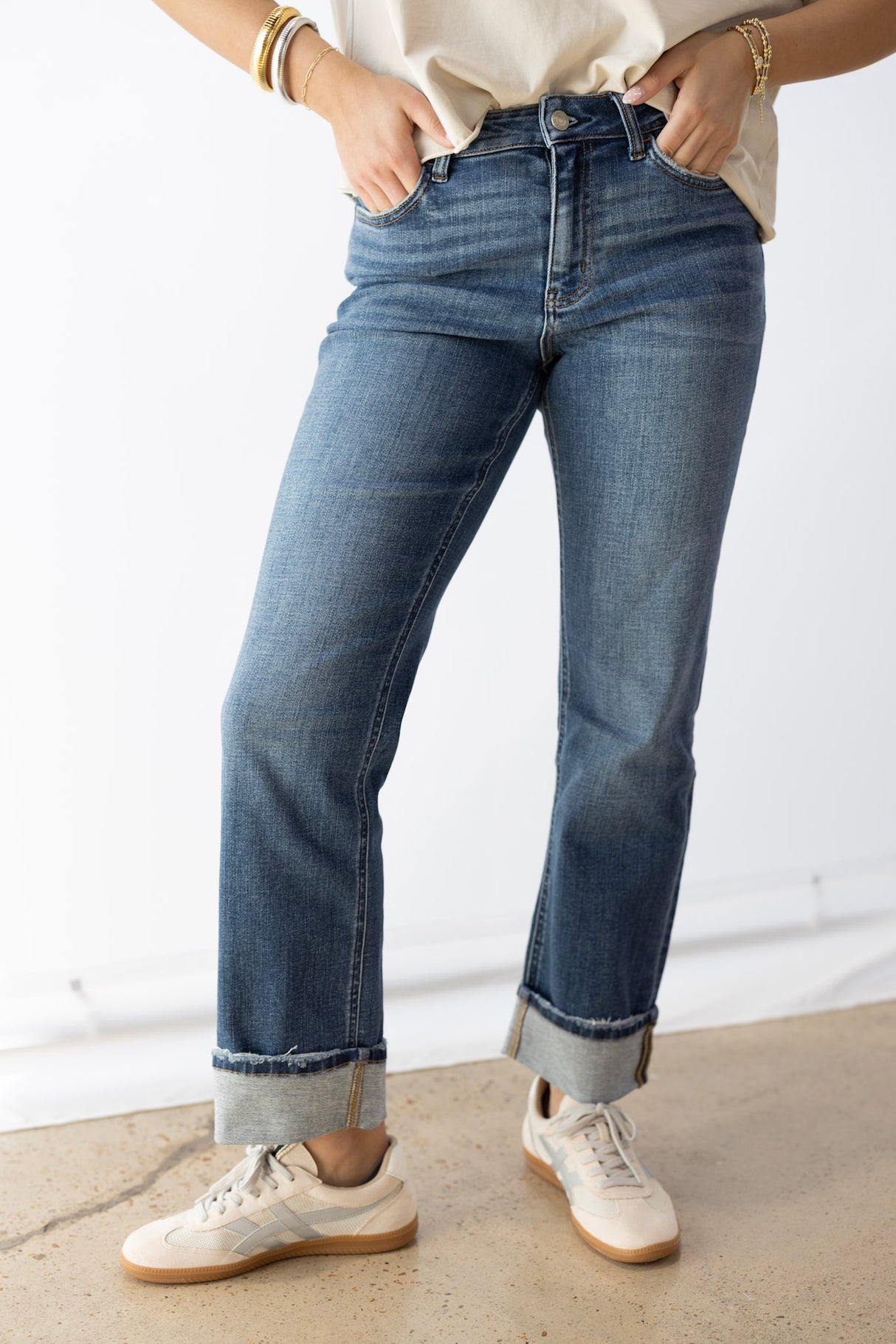 NICO CUFFED STRAIGHT JEAN