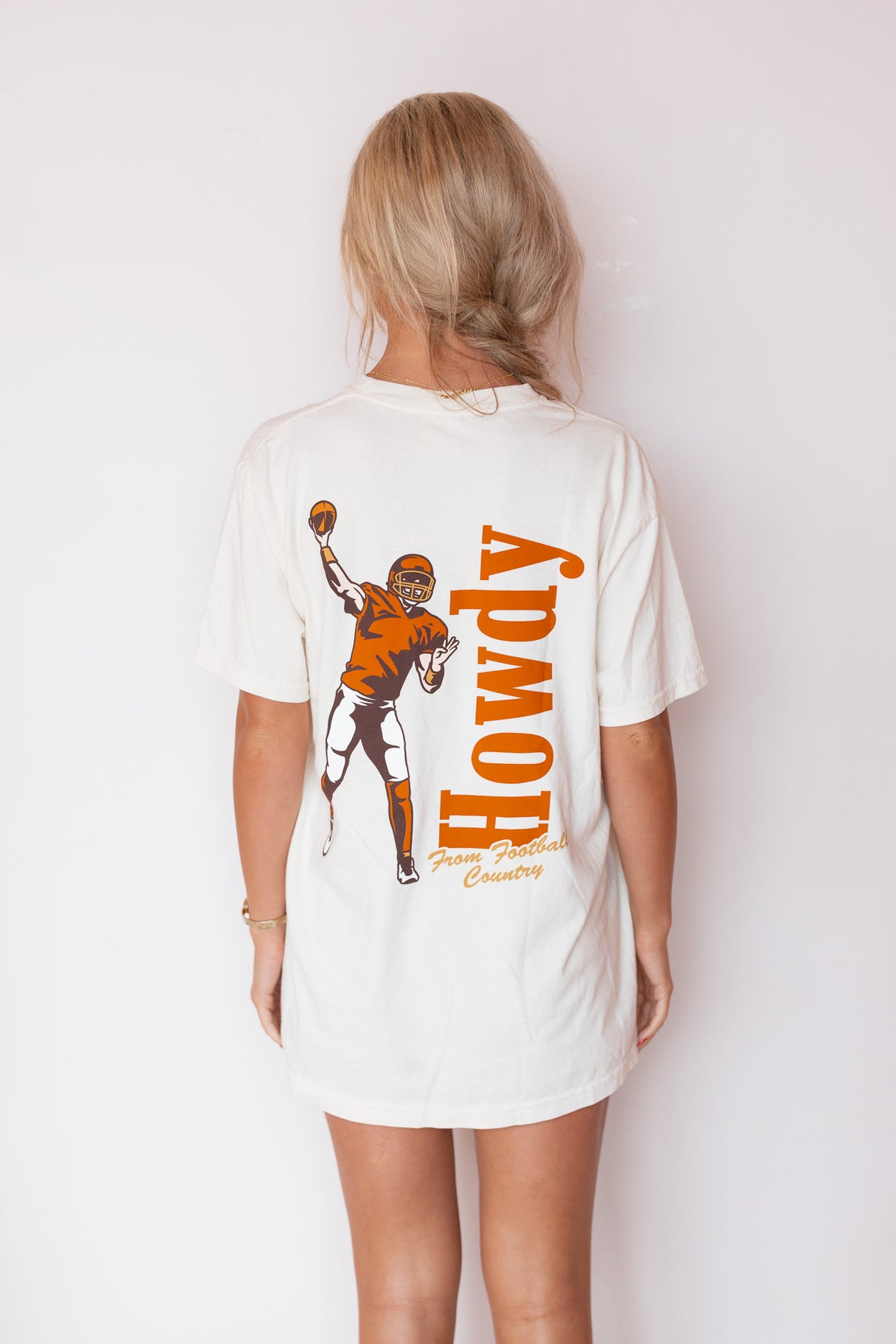 HOWDY FOOTBALL TEE
