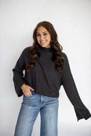 KAYLA SWEATER TOP