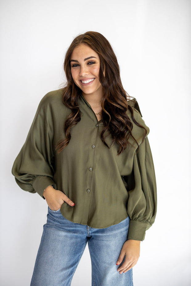 MELISSA BUTTON UP TOP