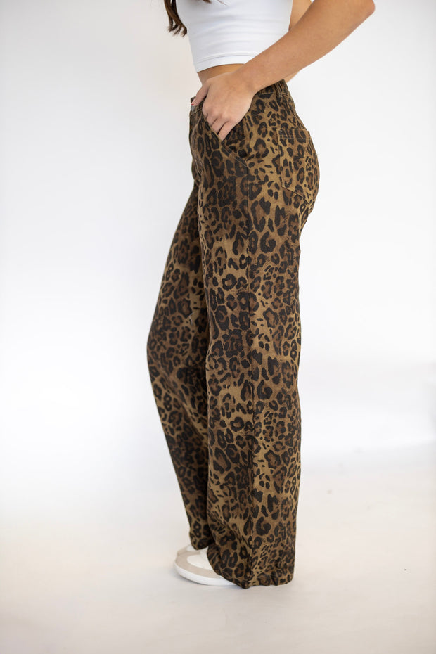 EXTRA LEOPARD DENIM PANT