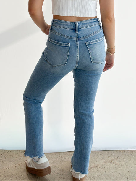 DAYTIME KICK FLARE JEAN
