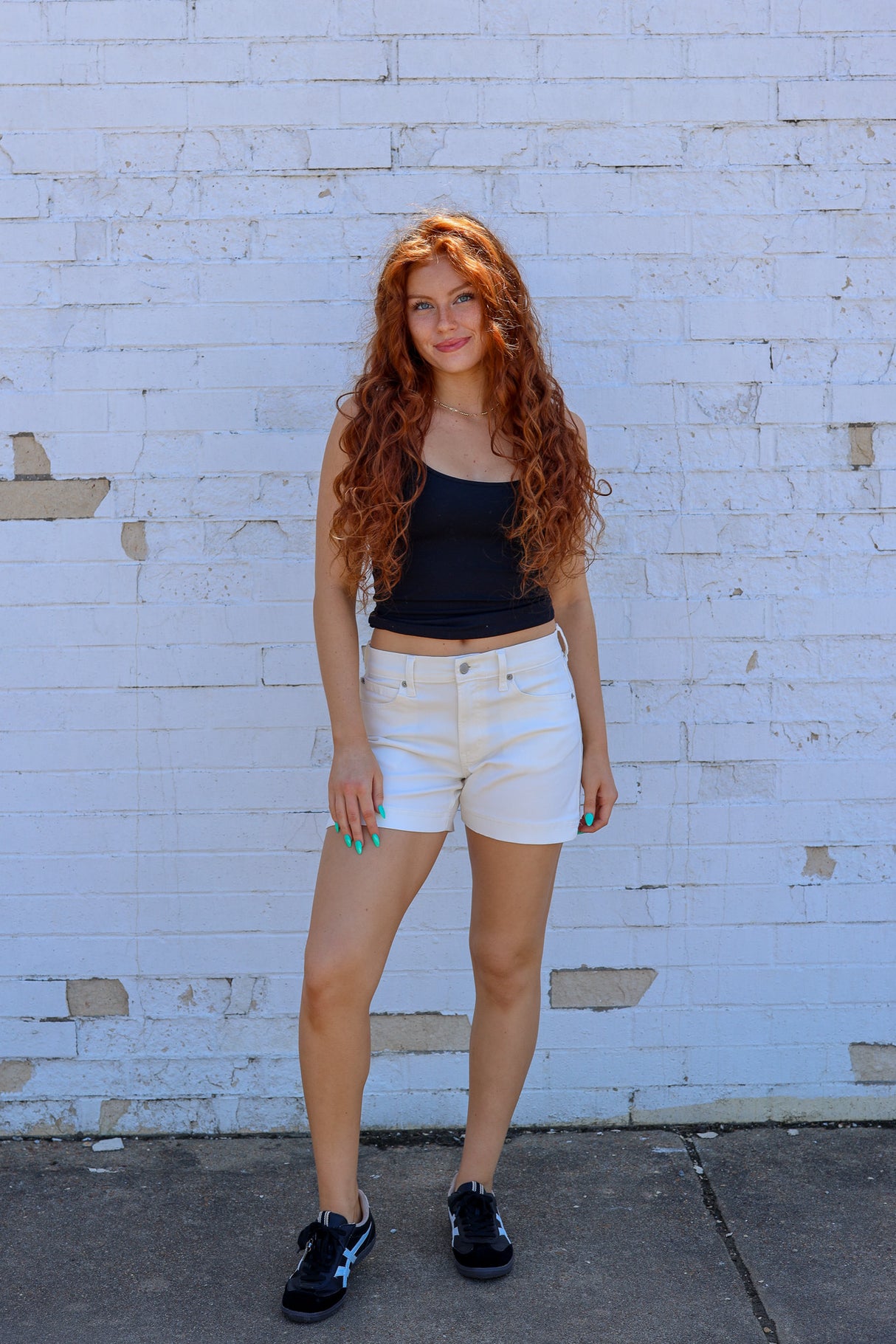 Lightweight Side Slit Short