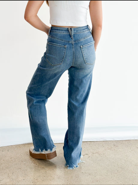 90S HIGH RISE LOOSE JEAN