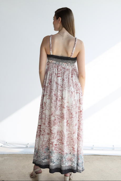 ETHEREAL FLORAL MAXI DRESS