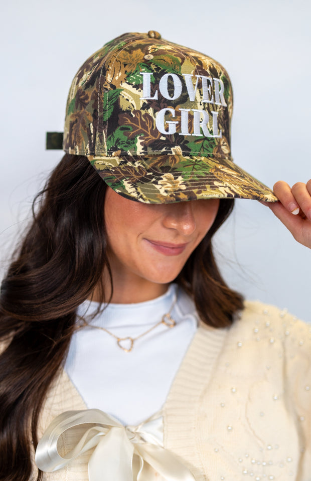 LOVER GIRL CAMO TRUCKER