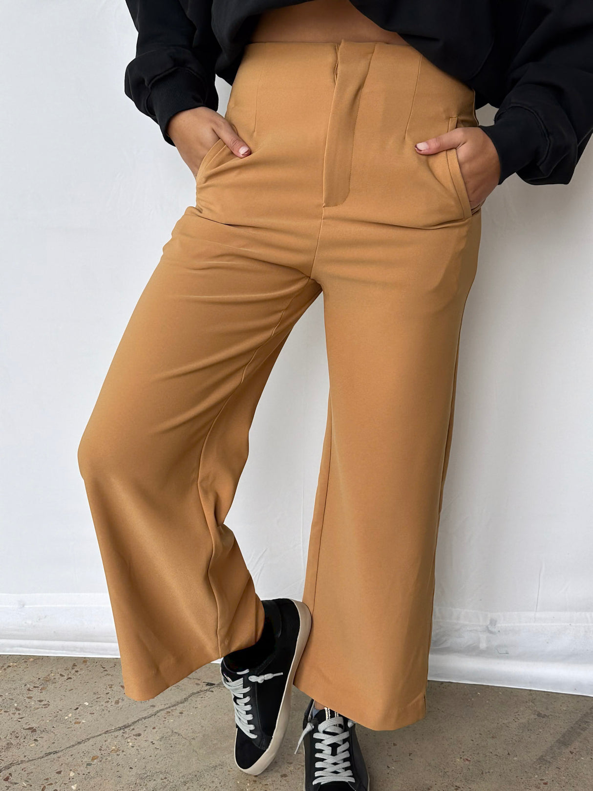 BOOKED UP DRESS PANT