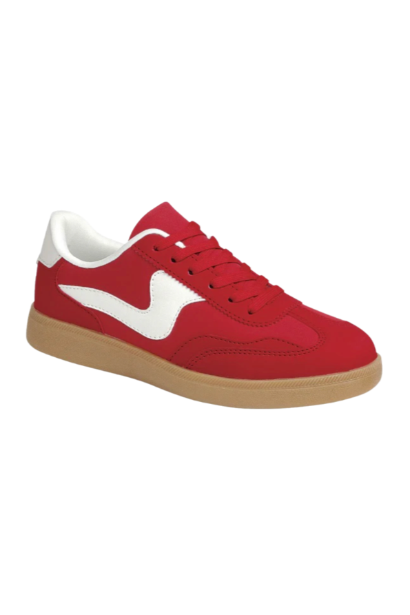 MODERN SNEAKER