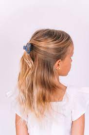ALMOND TINY OPEN CLIP