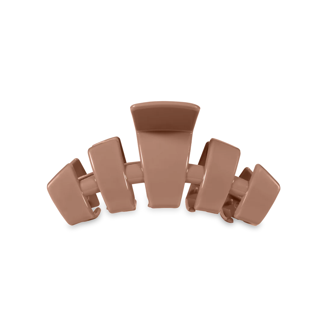 Tiny Mocha Mousse Classic Clip