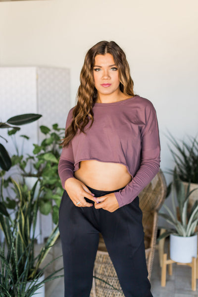 THE CUT OFF LONG SLEEVE CROP (MULTIPLE COLORS)