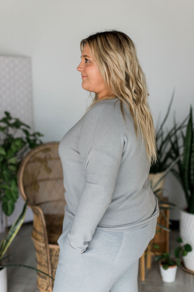 FUZZY LONG SLEEVE TOP (CURVY SIZES MULTIPLE COLORS)