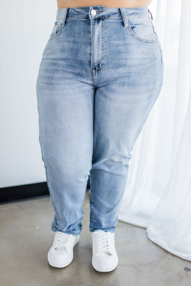 LUCY HIGH RISE JEANS (REGULAR & CURVY SIZES)