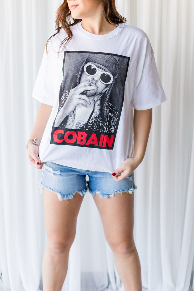 KURT COBAIN SMOKING TEE