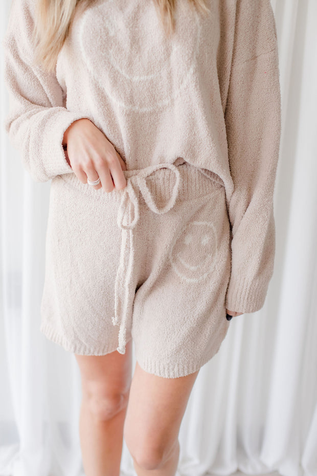COZY SOFT SMILEY SHORT SET