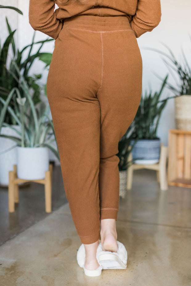 ATHLEISURE BOTTOMS (MULTIPLE COLORS)